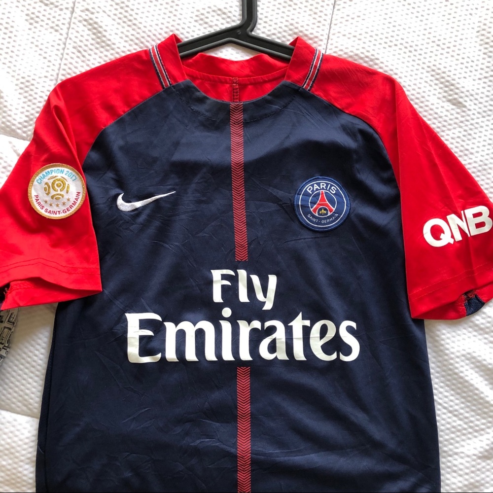 Emirate Nike Paris Saint Germain 2017 Foot Top